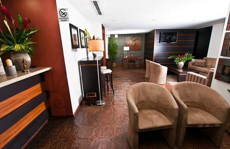 Guaparo Suites Валенсия Екстериор снимка